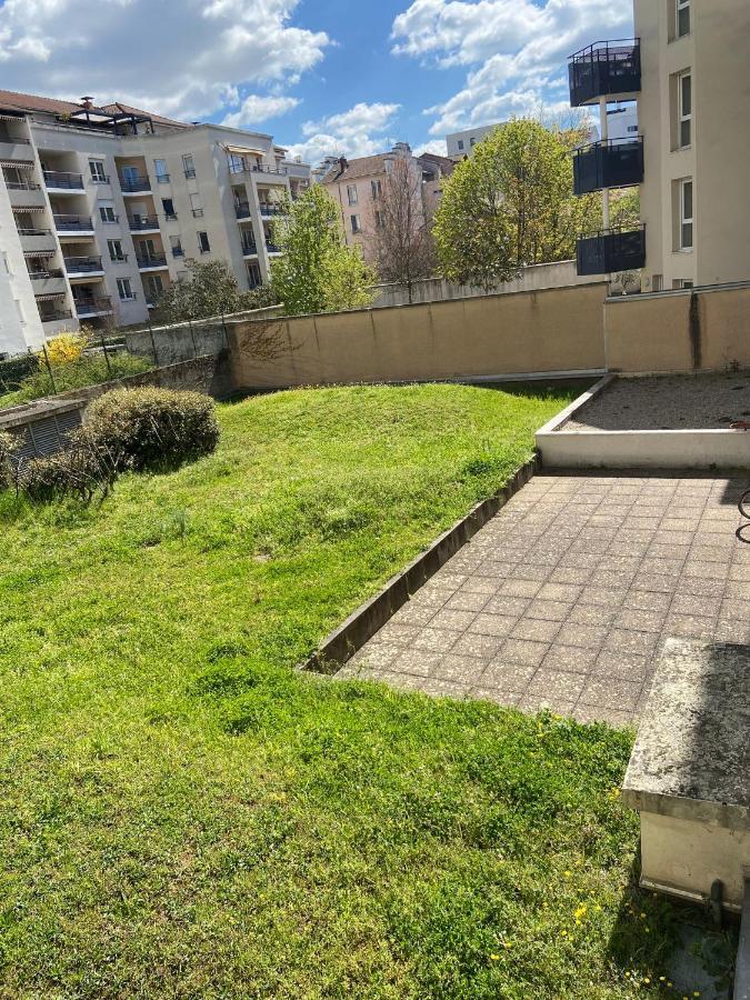 Studio Meuble A Lyon Centre Екстер'єр фото